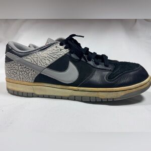 NIKE SB DUNK LOW CL AIR JORDAN III 3 BLACK CEMENT GREY OFF WHITE FIRE RED 304914